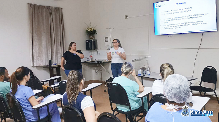 Treinamento sobre terapia nutricional é ministrado aos colaboradores da Santa Casa de Jahu